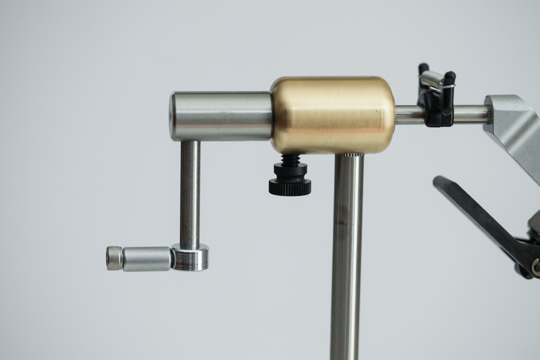 Peak Vise with Pedestal Base – True Rotary Fly Tying Vise